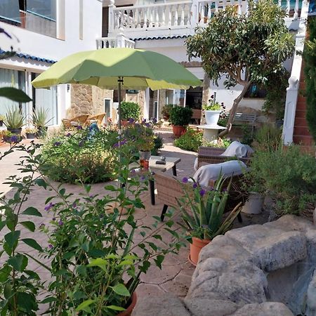 Pension Isla - Couples Only Casas de Cuadra Buitenkant foto